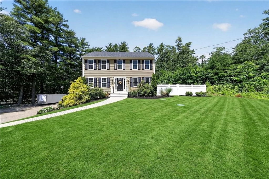 73 Ring Road Kingston, MA 02364 - Photo 2 of 34