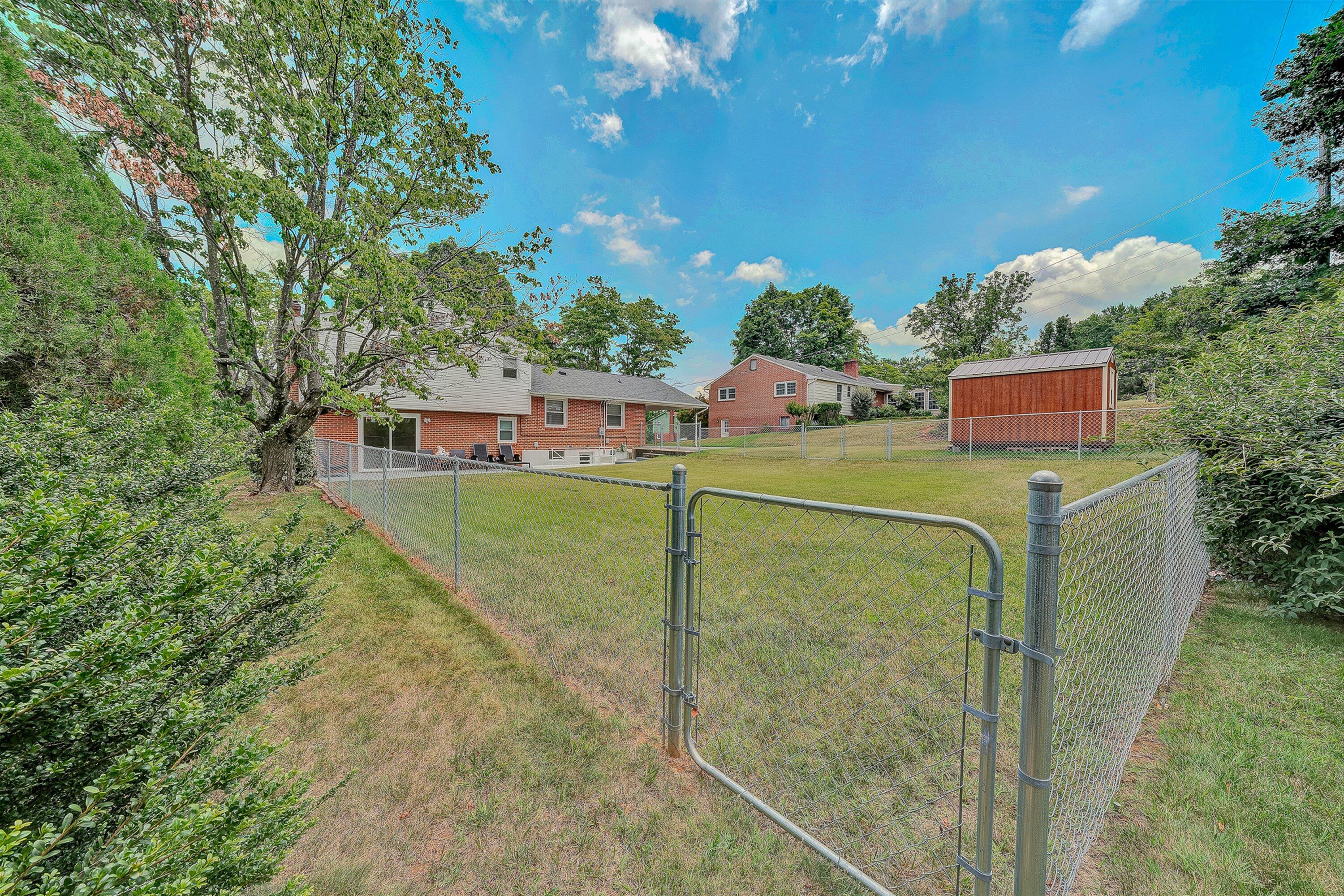 3109 Longhorn Road Roanoke, VA 24018 - Photo 48 of 62 47-VM-02811