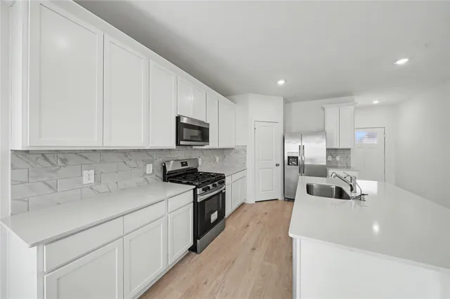 $2,500 | 4219 Gold Hl Lane, Fulshear, TX 77494