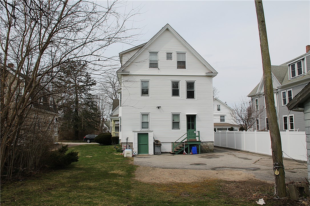 14 George Street Westerly, RI 02891 - Photo 25 of 27