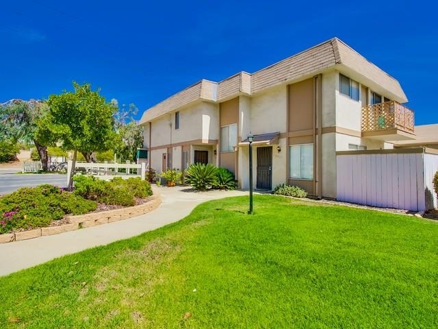 10031 Great Rock Road Santee, CA 92071 - Photo 20 of 24