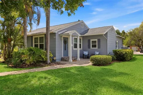 $498,500 | 706 39th Avenue Northeast, St. Petersburg, FL 33703
