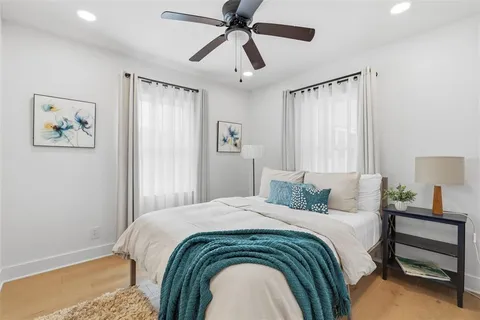 $498,500 | 706 39th Avenue Northeast, St. Petersburg, FL 33703
