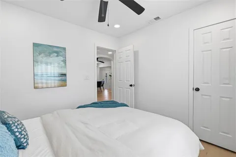 $498,500 | 706 39th Avenue Northeast, St. Petersburg, FL 33703