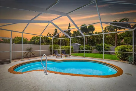 $498,500 | 706 39th Avenue Northeast, St. Petersburg, FL 33703