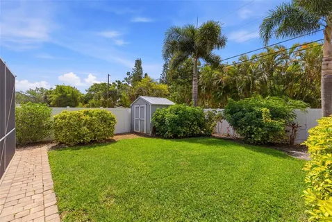 $498,500 | 706 39th Avenue Northeast, St. Petersburg, FL 33703