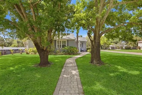 $498,500 | 706 39th Avenue Northeast, St. Petersburg, FL 33703