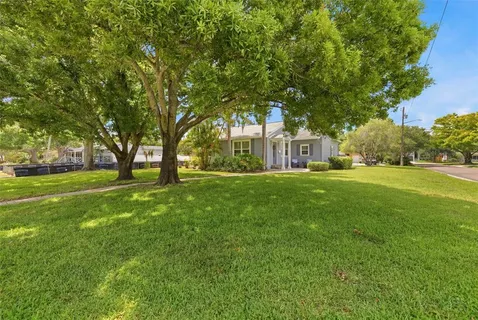$498,500 | 706 39th Avenue Northeast, St. Petersburg, FL 33703