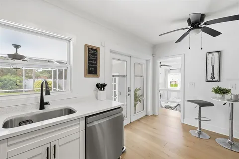 $498,500 | 706 39th Avenue Northeast, St. Petersburg, FL 33703