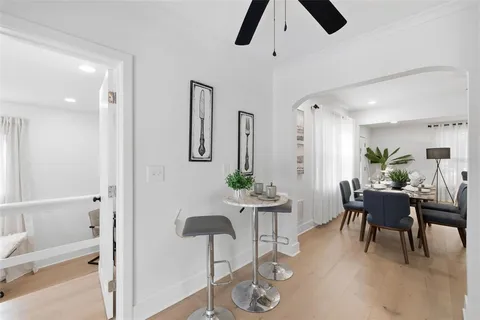 $498,500 | 706 39th Avenue Northeast, St. Petersburg, FL 33703