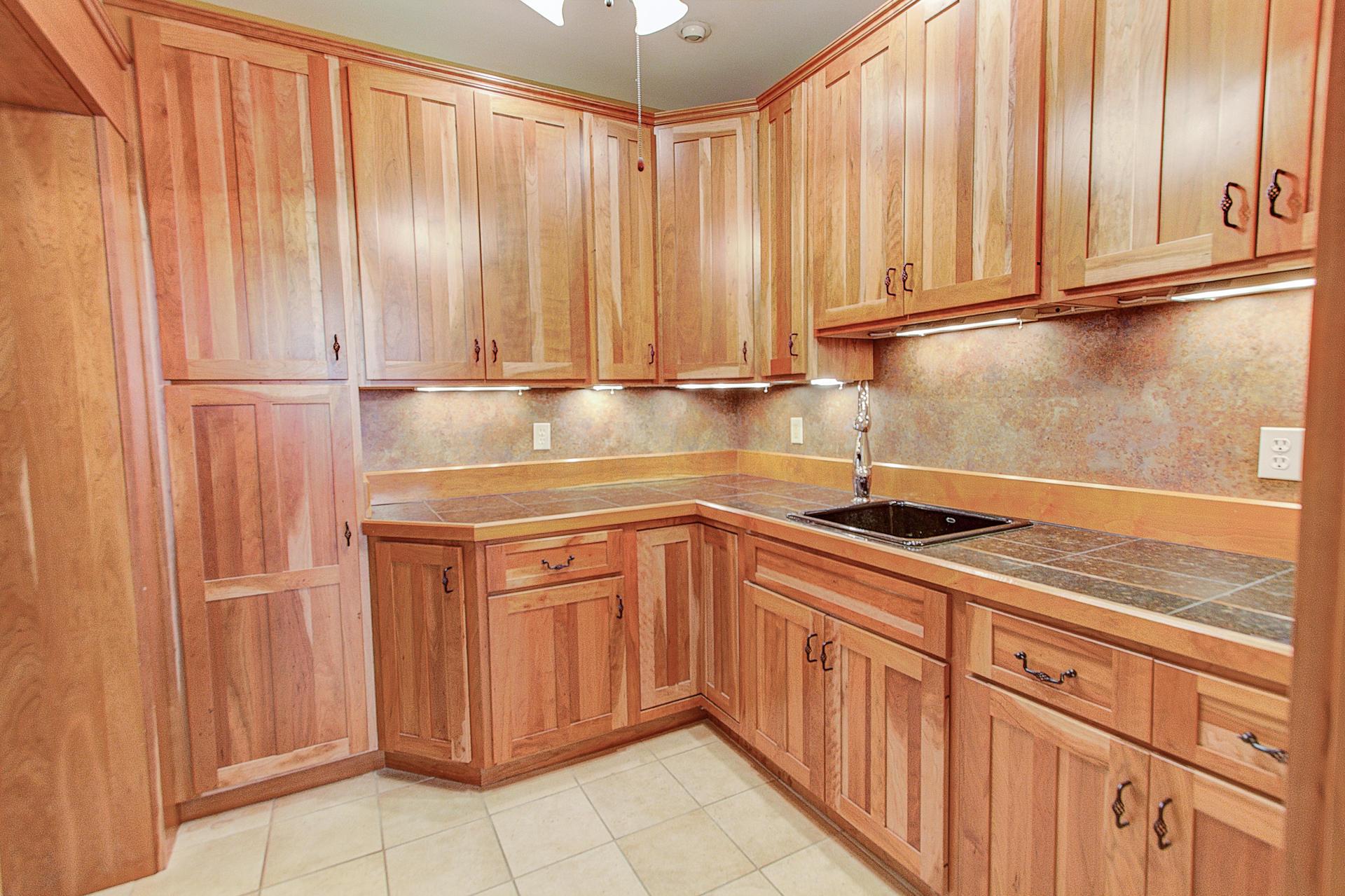 27607 Campbell Road Circleville, OH 43113 - Photo 8 of 24 Gallery Image 8