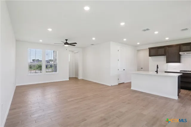 $379,270 | 156 Antoinette Way, San Marcos, TX 78666