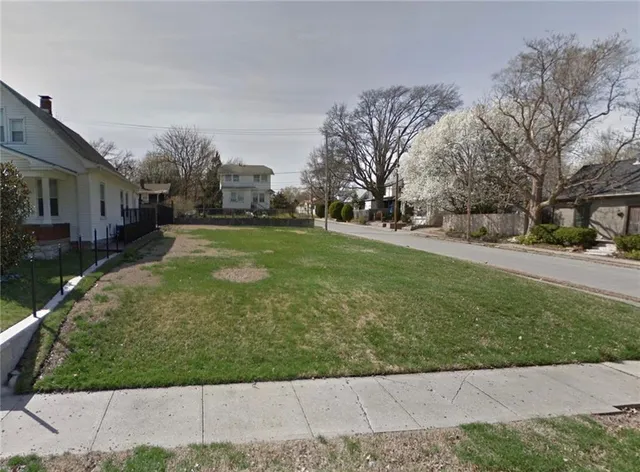 $270,000 | 4400 Fairmount Avenue, Kansas City, MO 64111