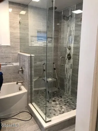 $2,150 | 122 North Ferry Street, Unit 1, Schenectady, NY 12305