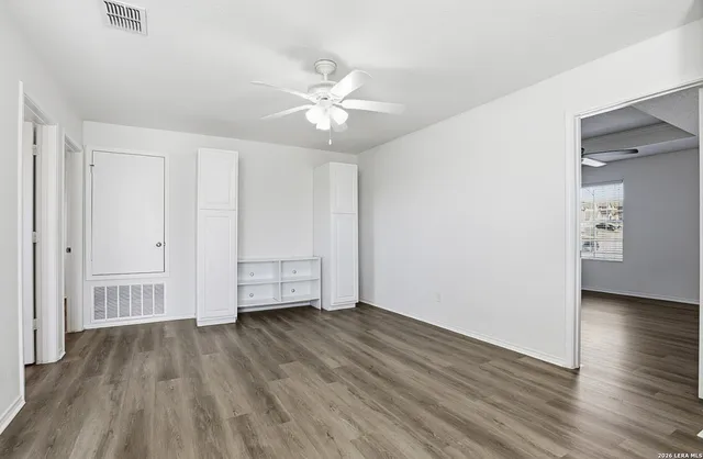 $2,200 | 23923 Wimberly Oaks, San Antonio, TX 78261