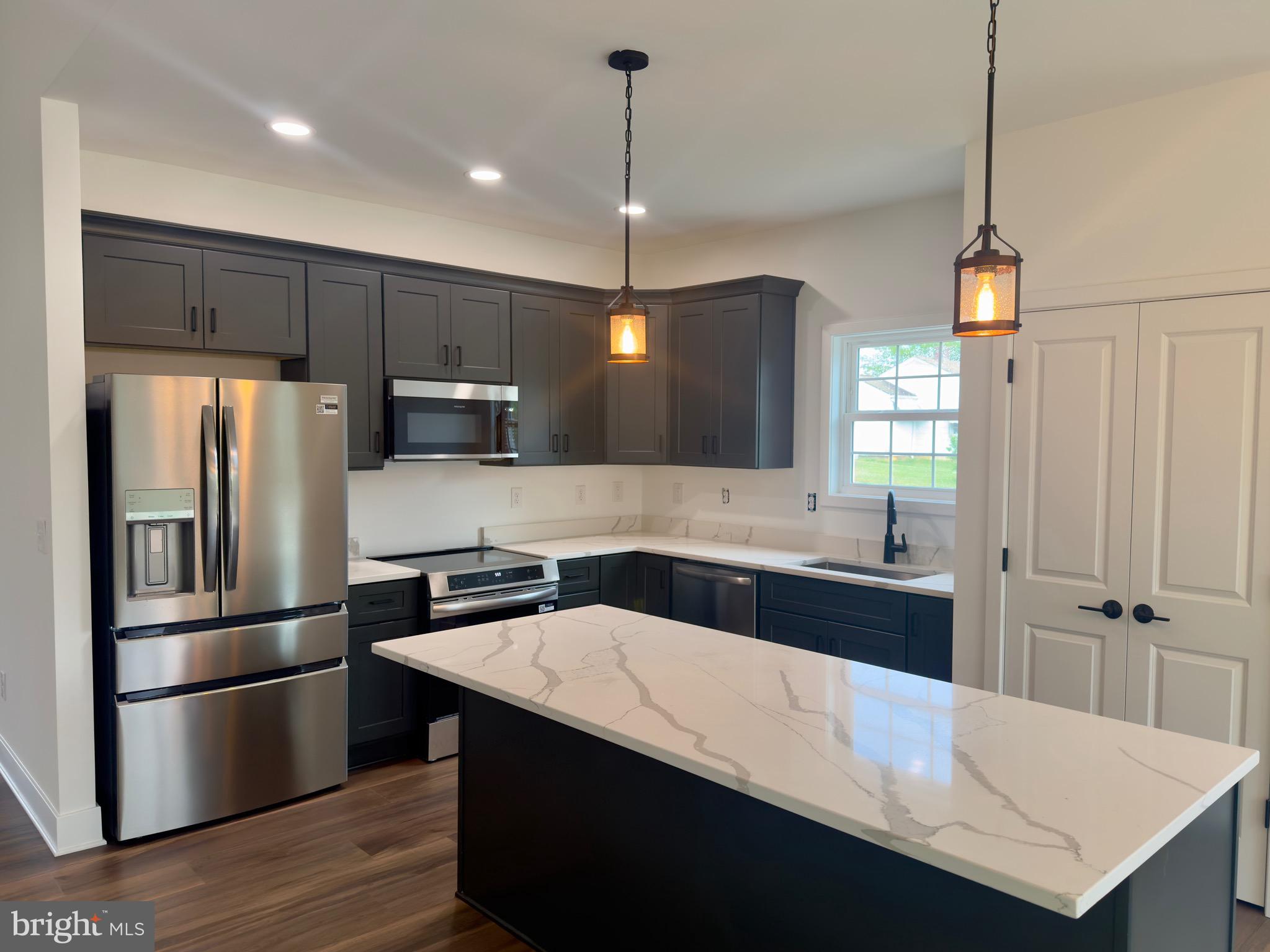 10674 Rixeyville Road Culpeper, VA 22701 - Photo 10 of 46 Upgraded sleek quartz countertops in the kitchen!