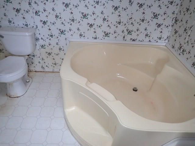 700 Naysmith Road North Versailles, PA 15137 - Photo 9 of 25 Gallery Image 9