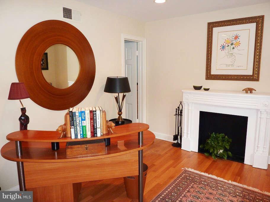 4627 River Road Bethesda, MD 20816 - Photo 12 of 22 Bedroom 3