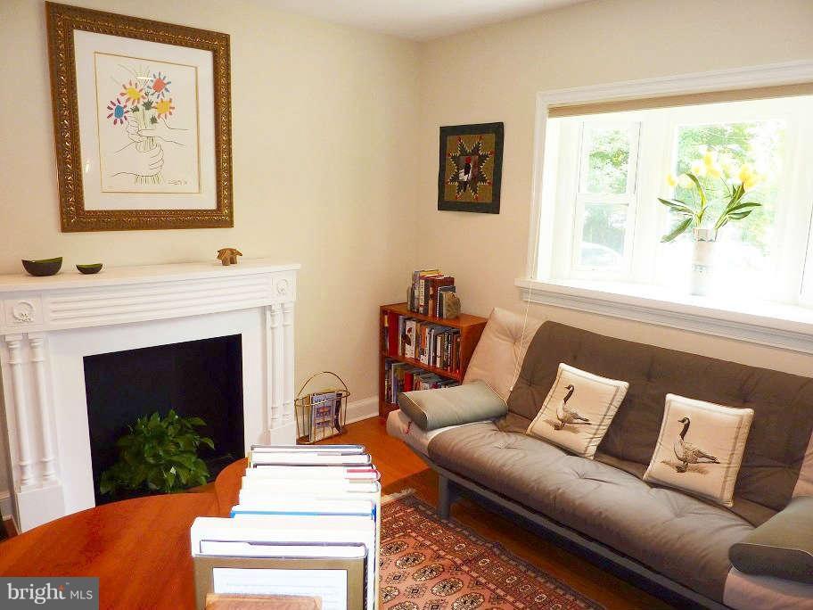 4627 River Road Bethesda, MD 20816 - Photo 13 of 22 Bedroom 3