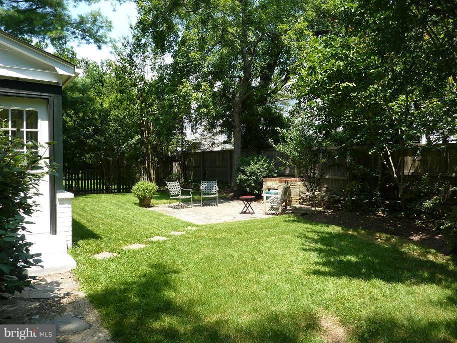 4627 River Road Bethesda, MD 20816 - Photo 21 of 22 Exterior Rear