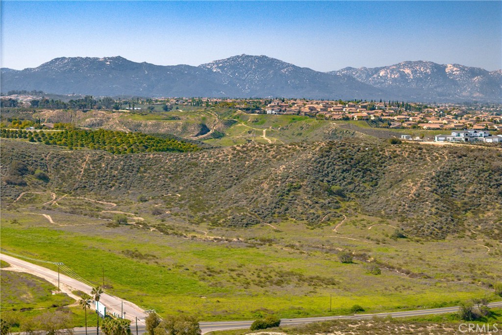 0 Los Caballos Road Temecula, CA 92592 - Photo 19 of 22 a view of an ocean and a mountain