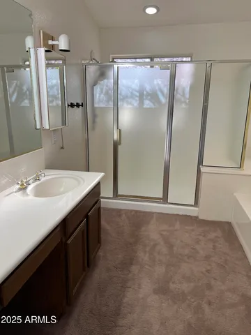 $2,300 | 7514 East Lompoc Avenue, Mesa, AZ 85209