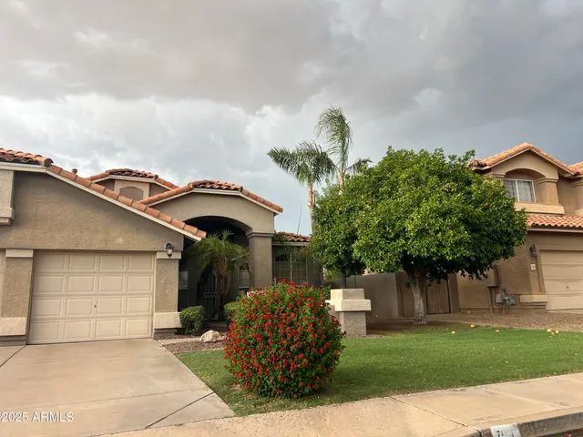 $2,300 | 7514 East Lompoc Avenue, Mesa, AZ 85209