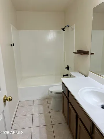 $2,300 | 7514 East Lompoc Avenue, Mesa, AZ 85209