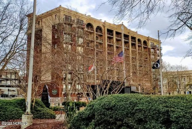 $1,550 | 106 North Water Street, Unit 604, Wilmington, NC 28401