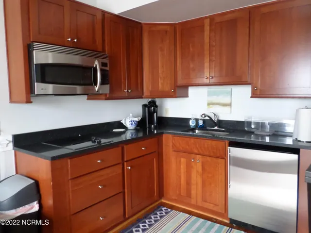 $1,550 | 106 North Water Street, Unit 604, Wilmington, NC 28401