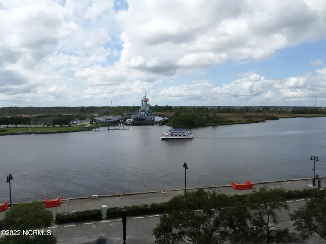 $1,550 | 106 North Water Street, Unit 604, Wilmington, NC 28401