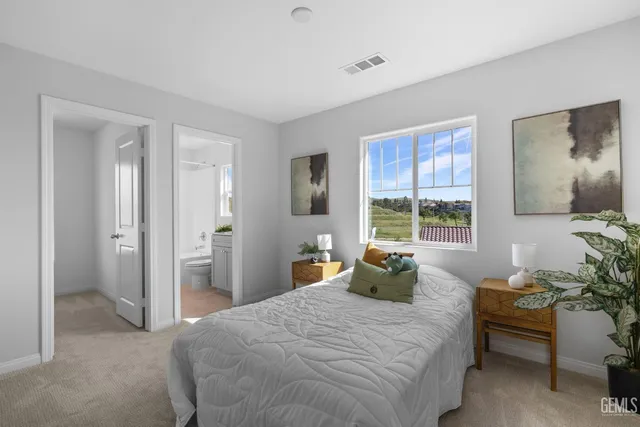 $674,490 | Undisclosed Address, Bakersfield, CA 93306