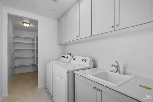 $674,490 | Undisclosed Address, Bakersfield, CA 93306