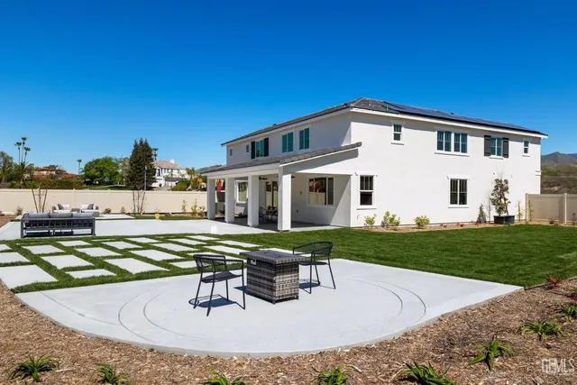 $674,490 | Undisclosed Address, Bakersfield, CA 93306