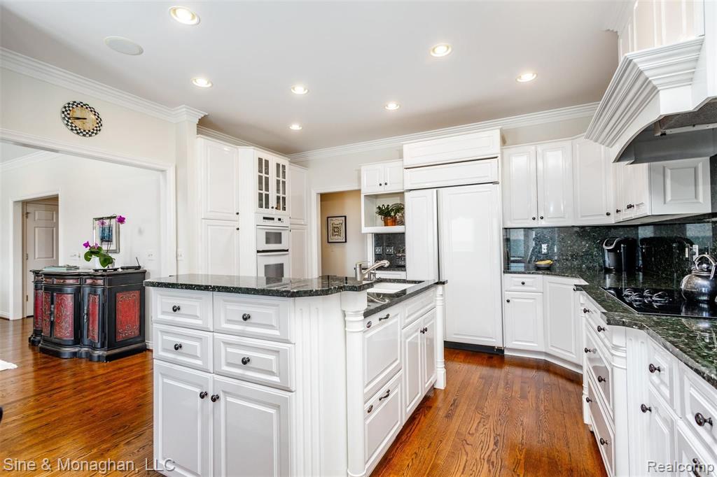 1020 Lake Shore Road Grosse Pointe Shores, MI 48236 - Photo 22 of 94