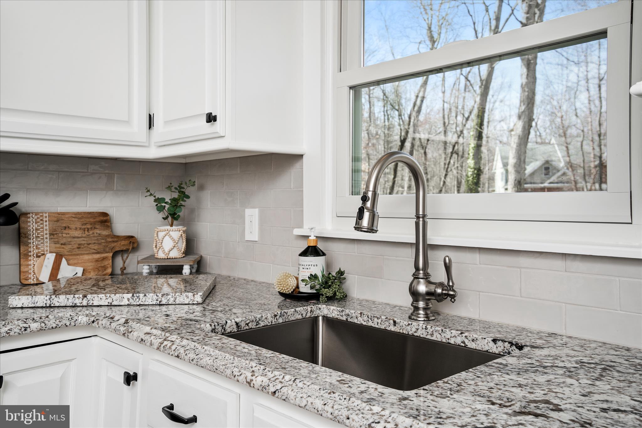 53 Tindall Road Robbinsville, NJ 08691 - Photo 16 of 46 Gallery Image 16