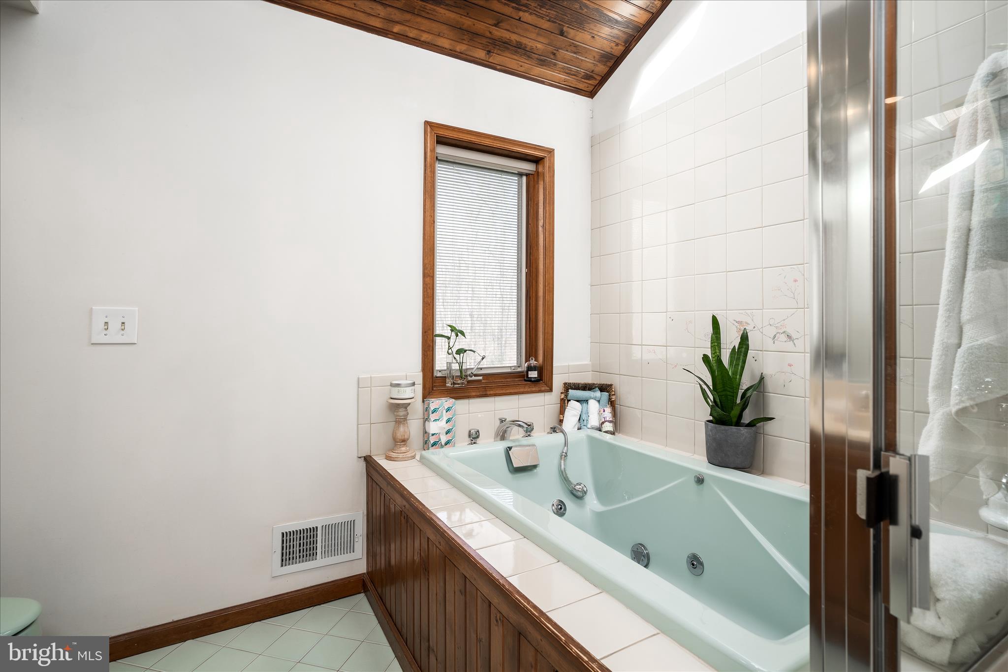 53 Tindall Road Robbinsville, NJ 08691 - Photo 25 of 46 Gallery Image 25