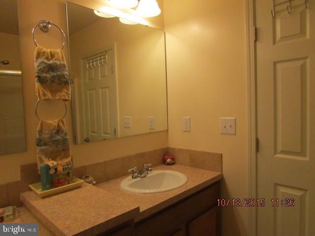 24734 Draper Loop Georgetown, DE 19947 - Photo 11 of 19 Gallery Image 11