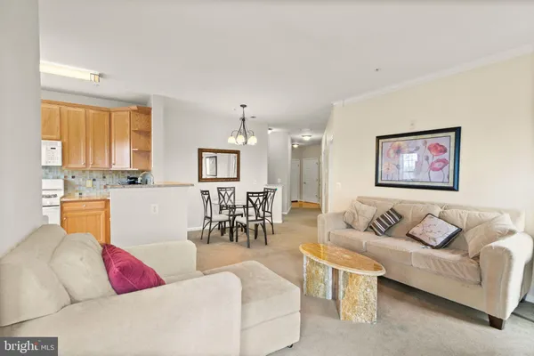 $2,750 | 3840 Lightfoot Street, Unit 348, Chantilly, VA 20151