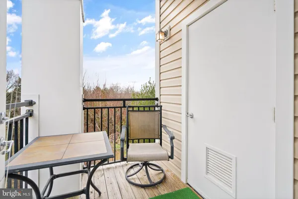 $2,750 | 3840 Lightfoot Street, Unit 348, Chantilly, VA 20151