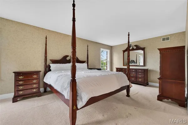 $975,000 | 1645 Mason Knoll Road, Town and Country, MO 63131