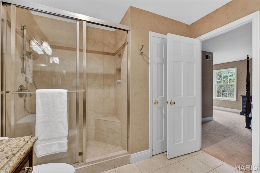 1645 Mason Knoll Road Town and Country, MO 63131 - Photo 24 of 39