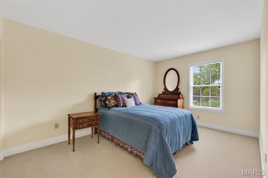 1645 Mason Knoll Road Town and Country, MO 63131 - Photo 28 of 39