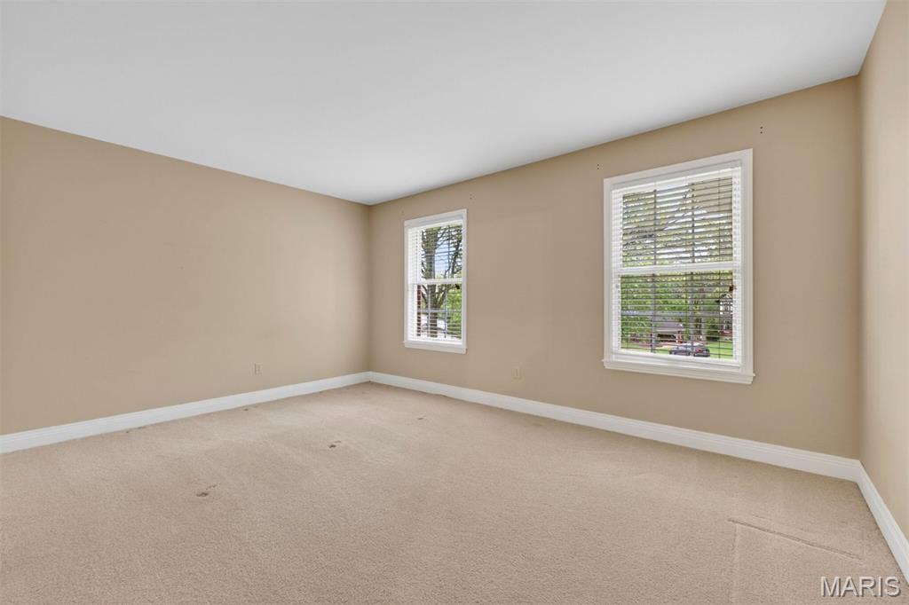 1645 Mason Knoll Road Town and Country, MO 63131 - Photo 29 of 39