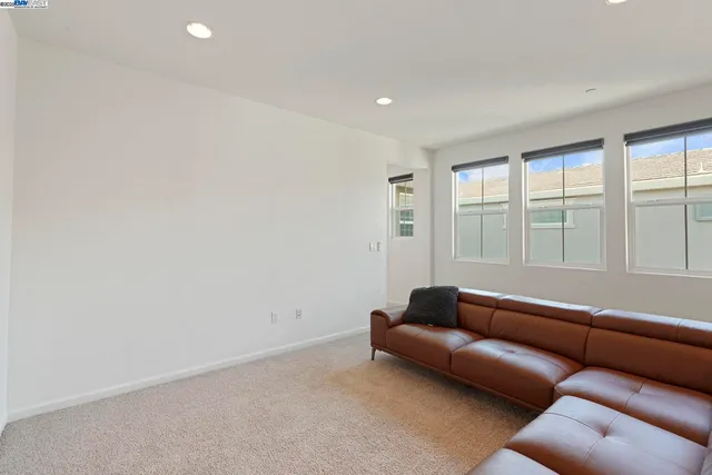 $839,000 | 1025 South Fowler Lane, Mountain House, CA 95391