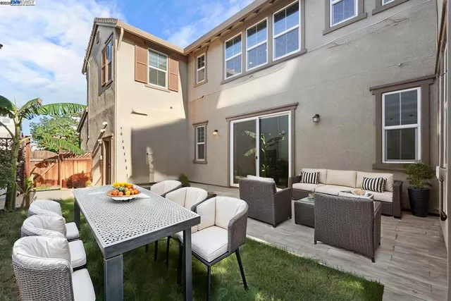 $839,000 | 1025 South Fowler Lane, Mountain House, CA 95391