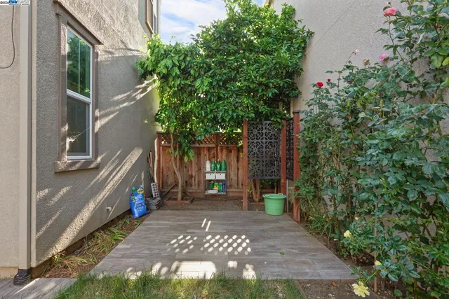 $839,000 | 1025 South Fowler Lane, Mountain House, CA 95391