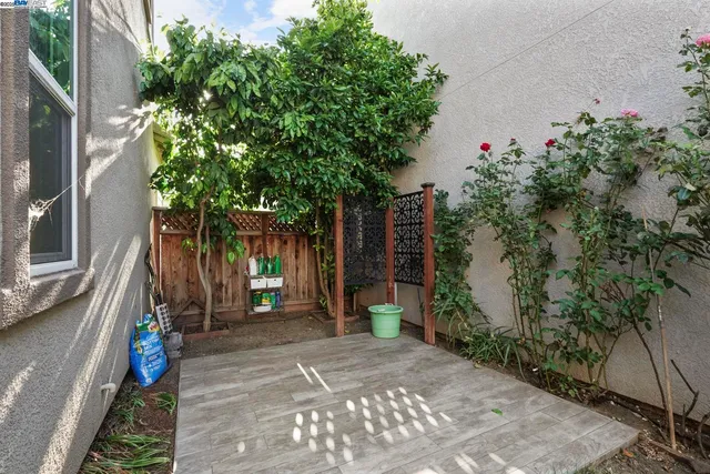 $839,000 | 1025 South Fowler Lane, Mountain House, CA 95391