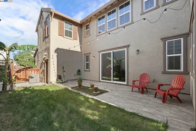 $839,000 | 1025 South Fowler Lane, Mountain House, CA 95391