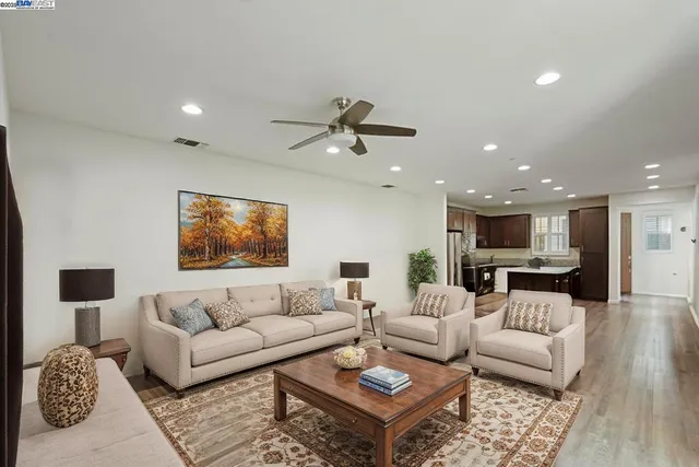 $839,000 | 1025 South Fowler Lane, Mountain House, CA 95391